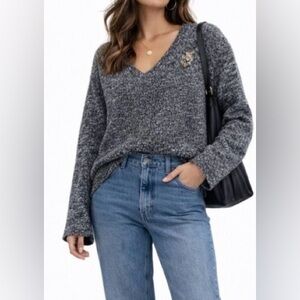 Zara W/B Collection Mixed Knit V-Neck Sweater with Brooch Black/White Size L